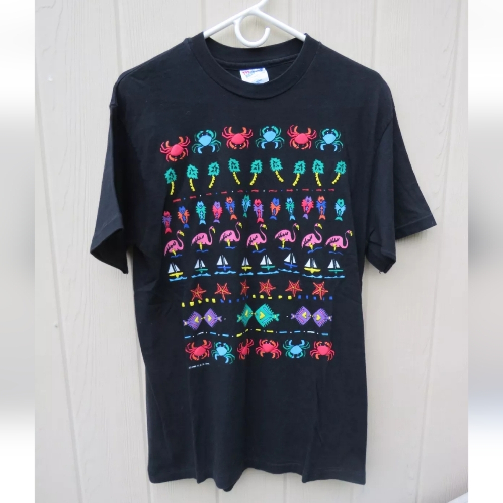90s single stitch black tropical colorful beach theme vacation summer